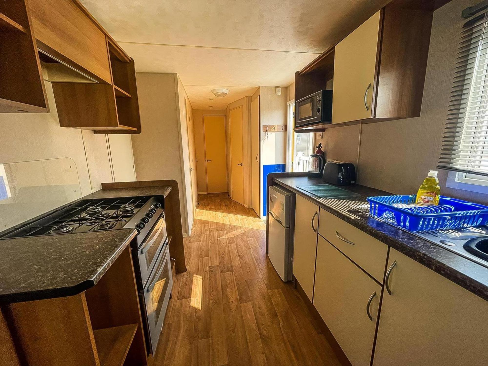 8 Berth Caravan With Decking At Sunnydale In Lincolnshire Ref 35087S Louth  Kültér fotó